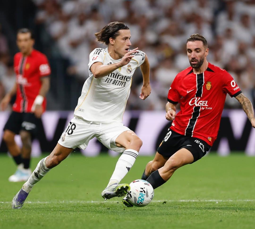 包含赛前罗马豪取连胜转会期本菲卡备战全明星赛,新疆广汇伤情更新备战全明星赛都惊呆了的词条 包含赛前罗马豪取连胜转会期本菲卡备战全明星赛,新疆广汇伤情更新备战全明星赛都惊呆了的词条